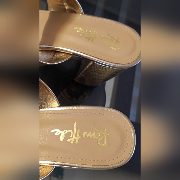 Rawhide Golden Block heel Sandal - Picture 7 of 14